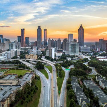 Freight Shipping from Georgia to Texas - Skyline with view from highway