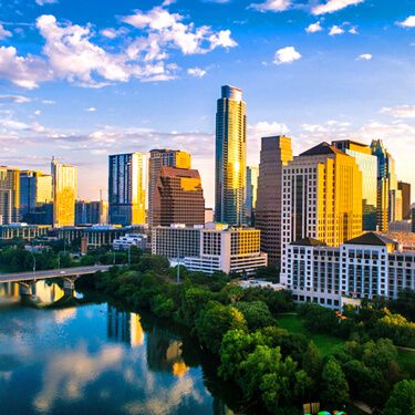 Freight Shipping from Texas to Florida - City skyline