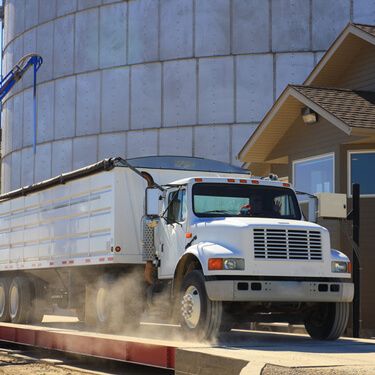 freight shipping from Iowa to Texas - truck on weigh station